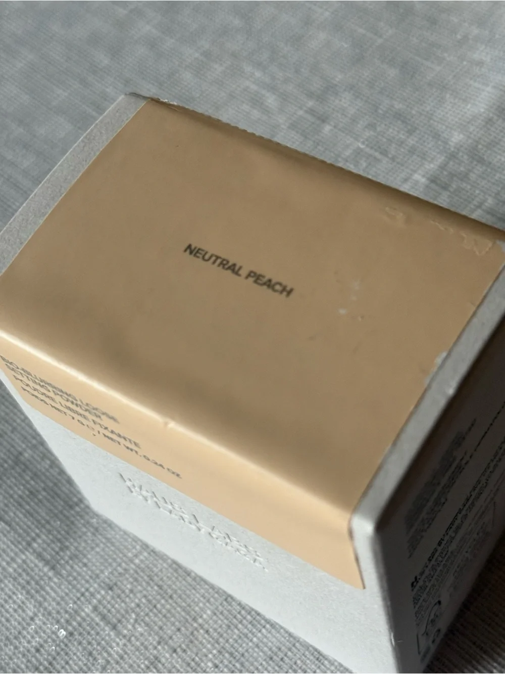 Haus Labs by Lady Gaga Bio-Blurring Loose Setting Powder – Neutral Peach – New